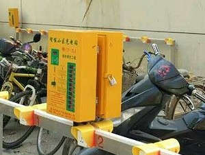 郑州某小区刷卡式电动车充电站
