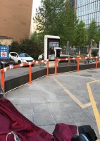 郑州昌原亚克力面板10路智能充电桩小区安装现场