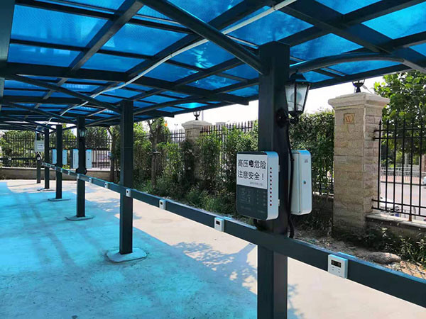 恒大绿洲小区便民充电站安装案例图2